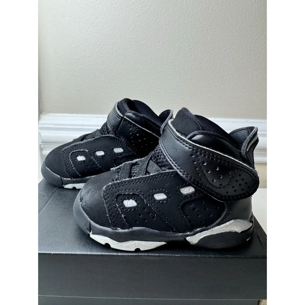 Jordan 6-17-23 TD Toddler Sneakers Black Metallic Silver DM1158-001‎ Size 5C